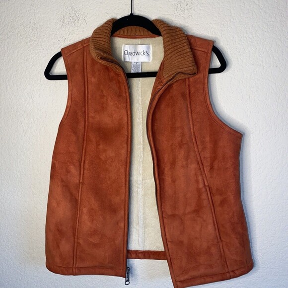 Chadwicks Burnt Orange Soft Winter Thick Sweater Knit Neck Line Vest Size Small - Picture 1 of 8